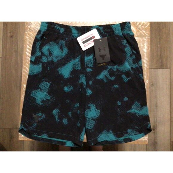 NEW Under‎ Armour Boys YOUTH Project Rock UA Woven Shorts Size YL 1379006 - Picture 1 of 3